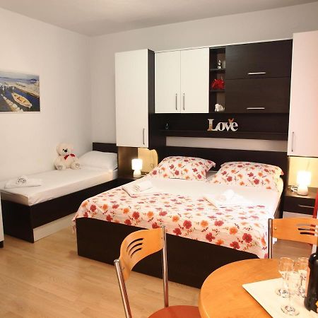 Apartman Mario Makarska Luaran gambar