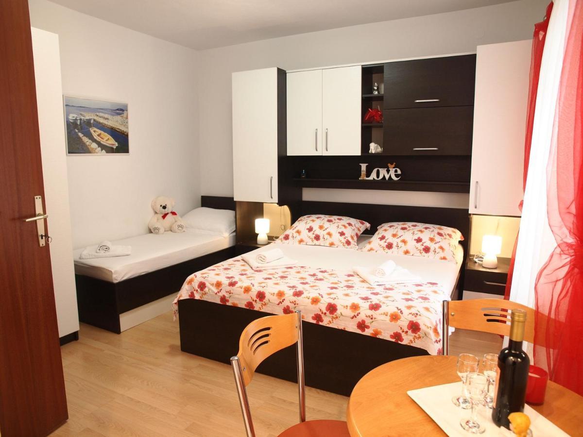 Apartman Mario Makarska Luaran gambar