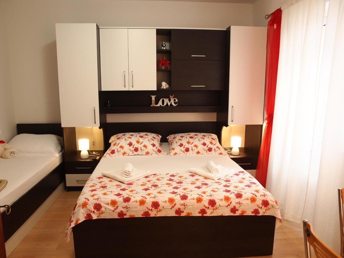 Apartman Mario Makarska Luaran gambar